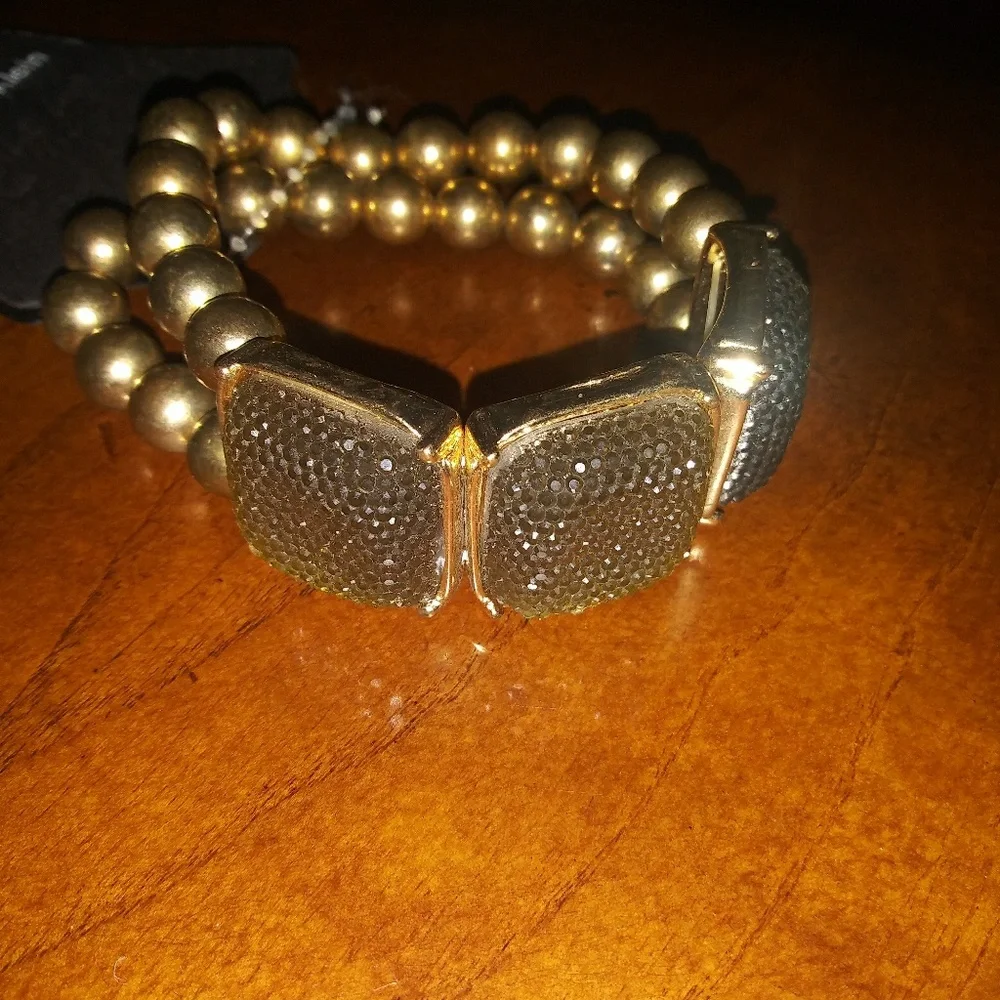 Unique Fashion Bracelet.